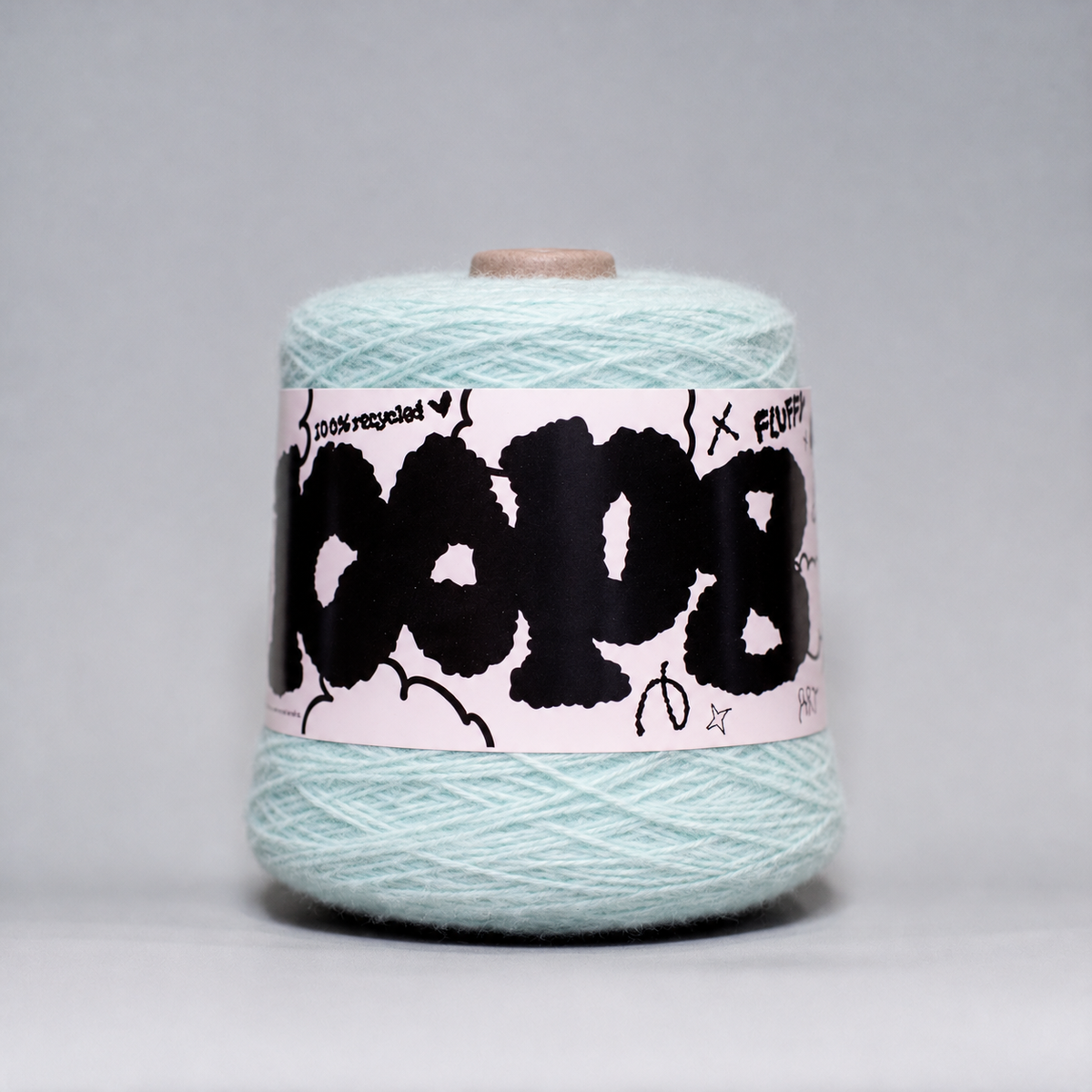 Loop 8 | 057 Toothpaste Mint | Recycled Super Bulky Tufting Yarn | 600g