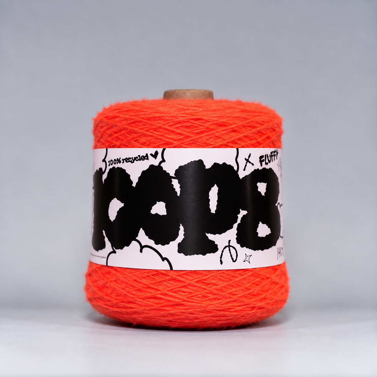 Loop 8 | 112 Apricot Elbow | Recycled Super Bulky Tufting Yarn | 600g