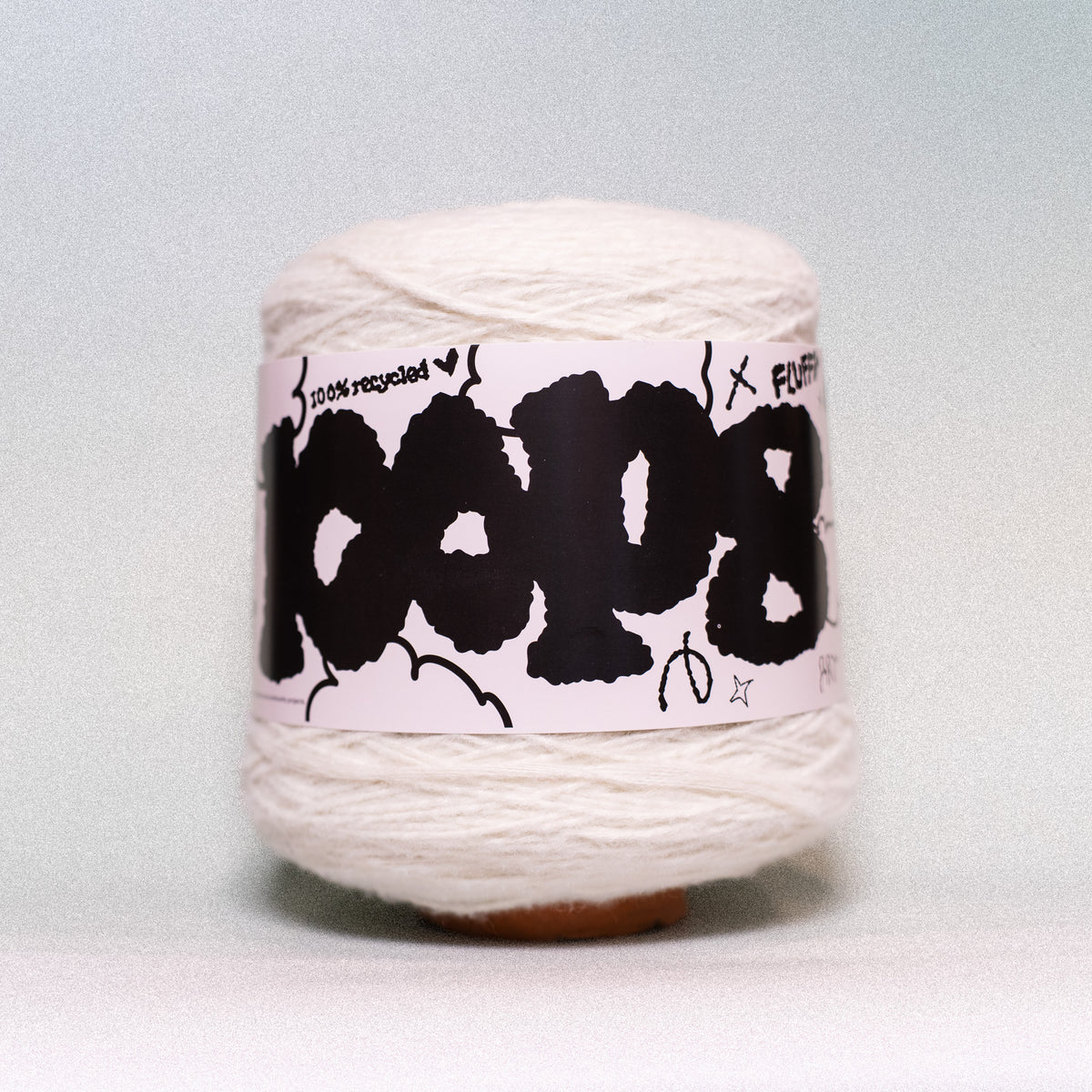 Loop 8 | 181 Wet Paper | Recycled Super Bulky Tufting Yarn | 600g